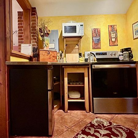 Mistisos Place Vacation Rentals Nelson Zewnętrze zdjęcie
